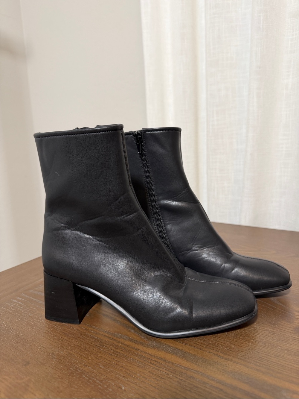 Jeffrey Campbell Women’s Black Leather Block Heel Ankle Boots